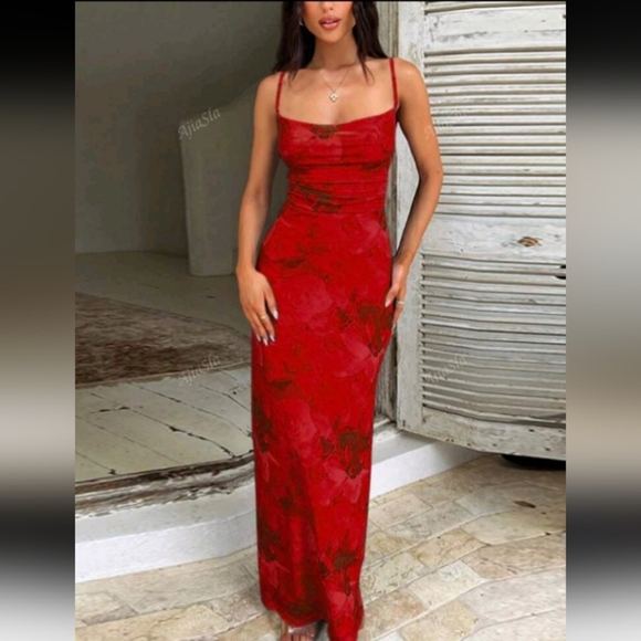 European And American Style Printed Pocket Collar Halter Halter Design Dress - Picture 2 of 3